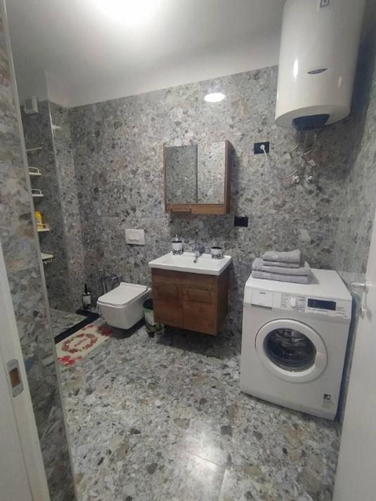 Apartament #1 Modern 1Br With Balcony In Up-And-Coming Hip Area Tirana Zewnętrze zdjęcie